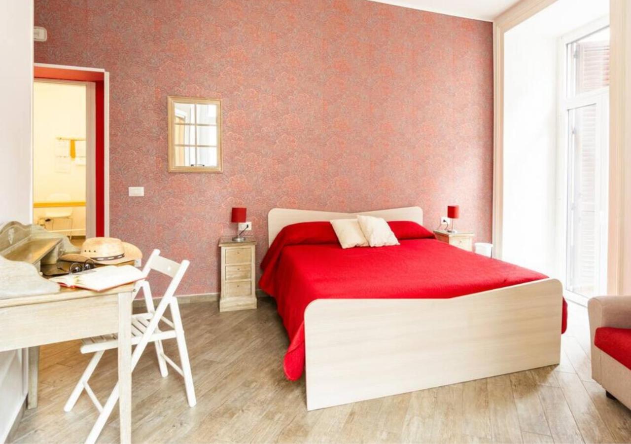 B&B Da Ary Colorful Rooms Naples Extérieur photo