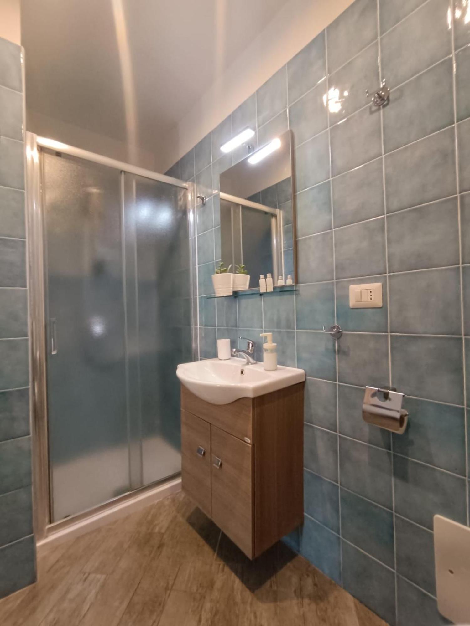 B&B Da Ary Colorful Rooms Naples Extérieur photo